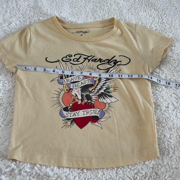 Ed Hardy Womens Baby Crop Top Logo Brave Hearts Tee Sz M Cotton Blend Grunge - Picture 3 of 6